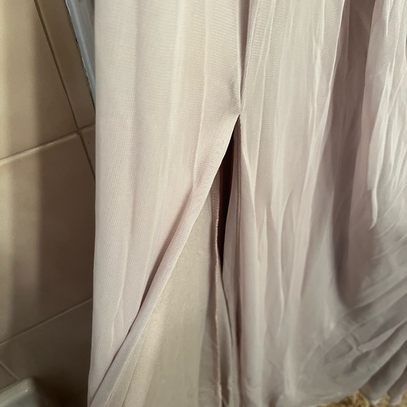 One-shoulder mesh dress with lace inset - Picture 3 of 8